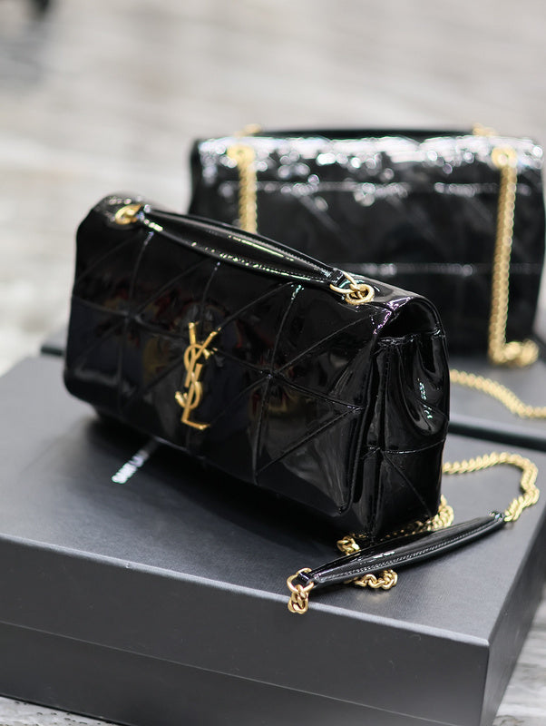Amelia - YSL Bag - 1818