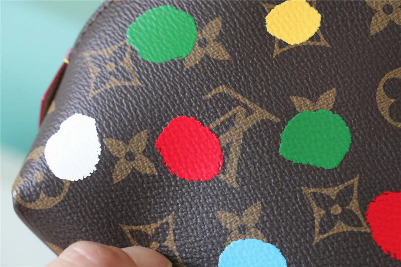 Fan Fashion Lu-Vi bags - 8794