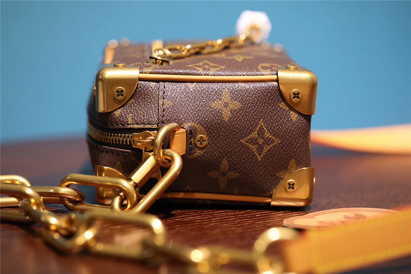 Fan Fashion Lu-Vi bags - 10151