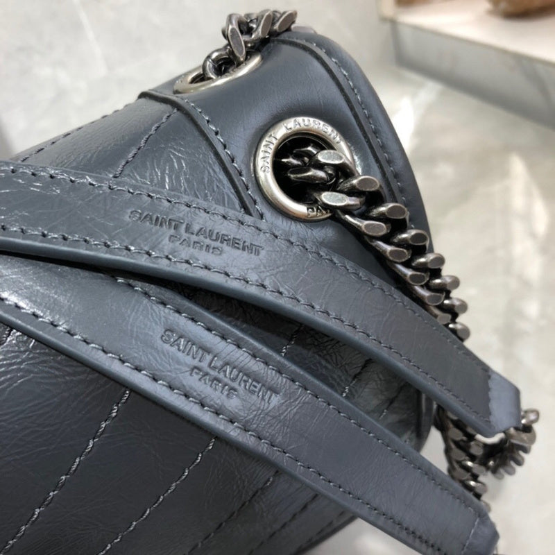 Amelia - YSL Bag - 4050