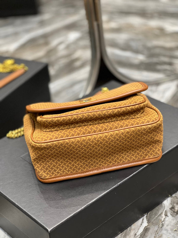 Amelia - YSL Bag - 4164