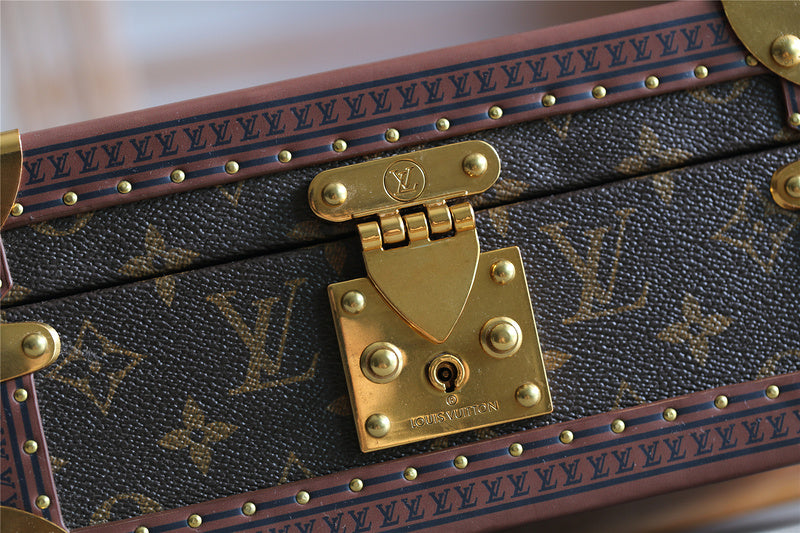 Fan Fashion Lu-Vi bags - 9554
