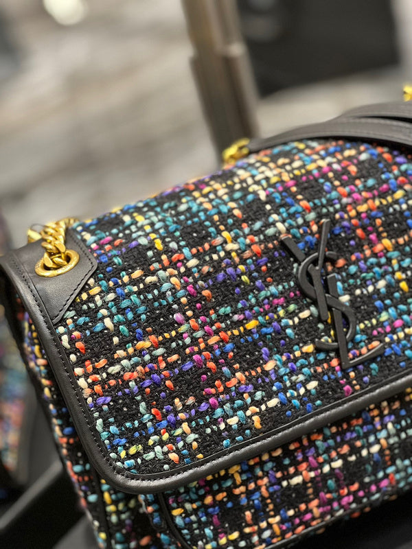 Amelia - YSL Bag - 4210