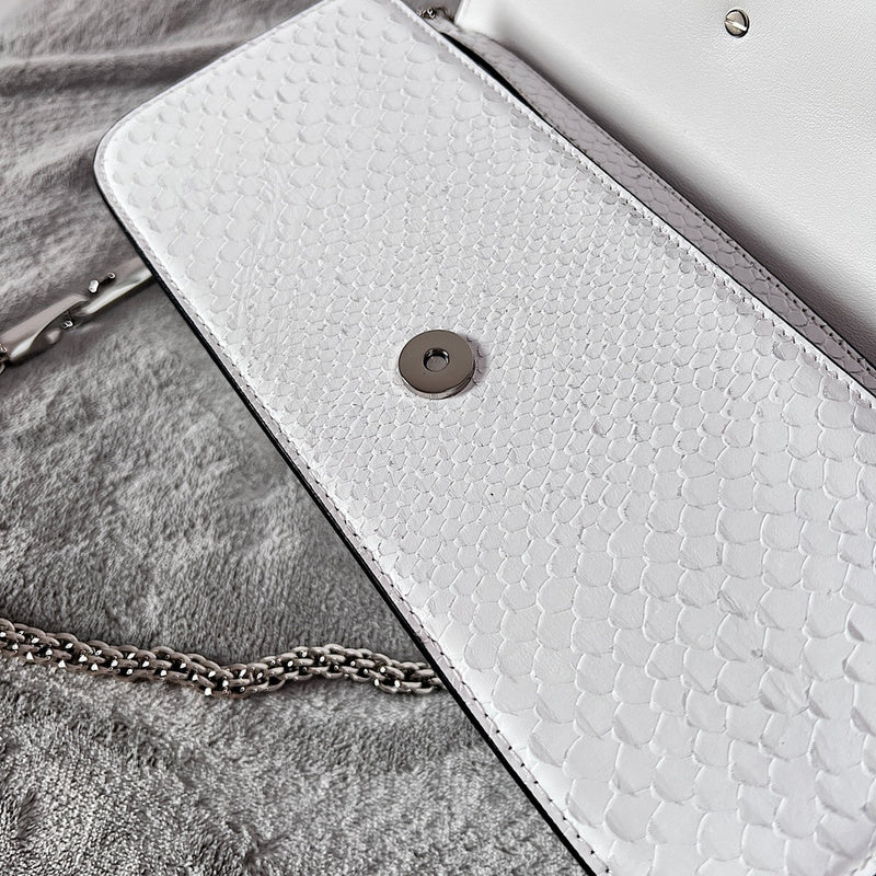 Amelia's Bag Gallery - VEL Bags - 1016
