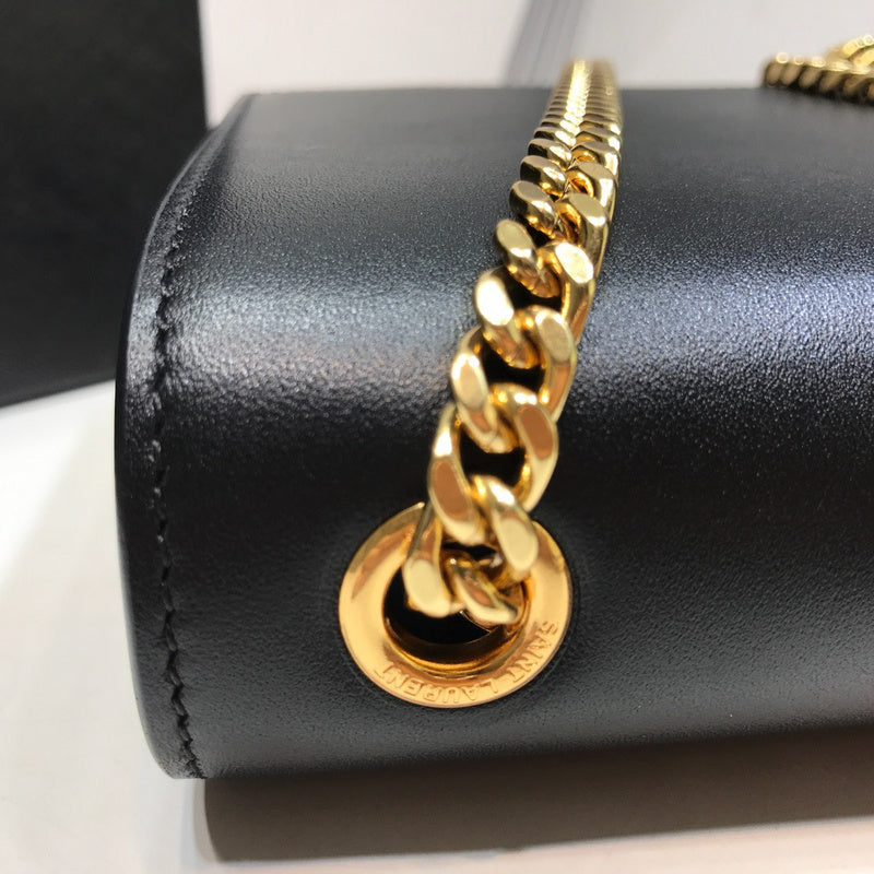 Amelia - YSL Bag - 1960