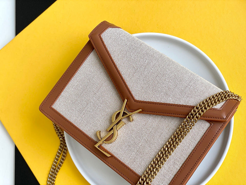 Amelia - YSL Bag - 4134