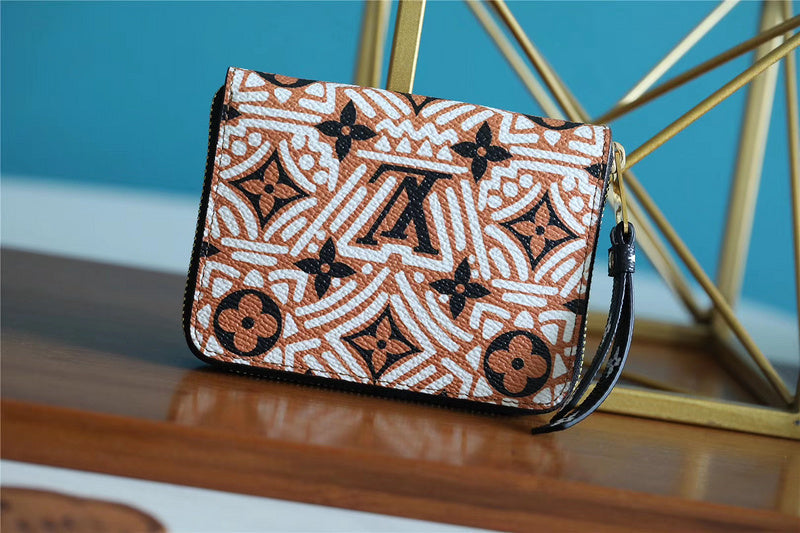 Fan Fashion Lu-Vi bags - 8958