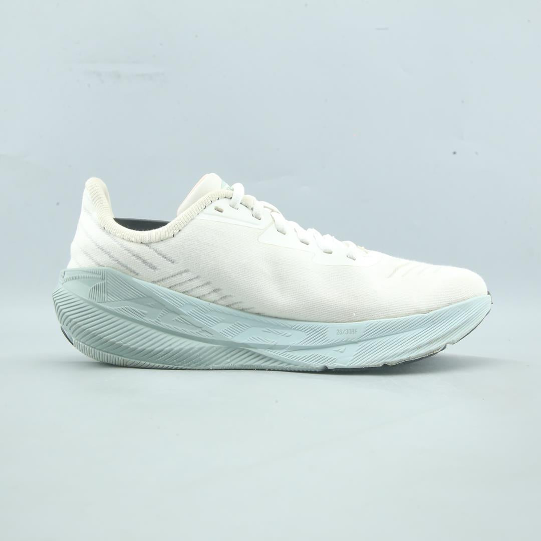 ALTRA  EXPERIENCE FLOW