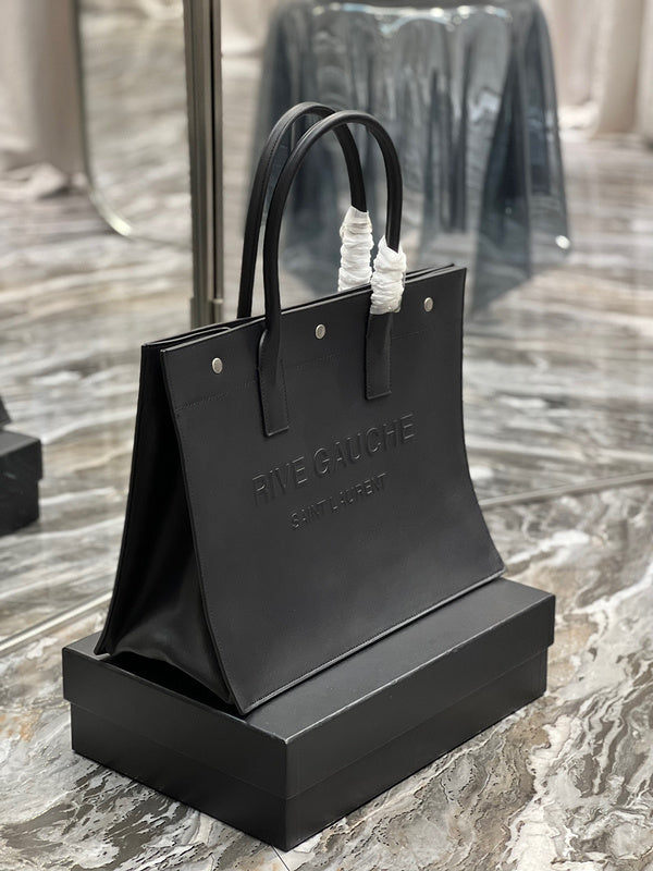 Amelia - YSL Bag - 3980