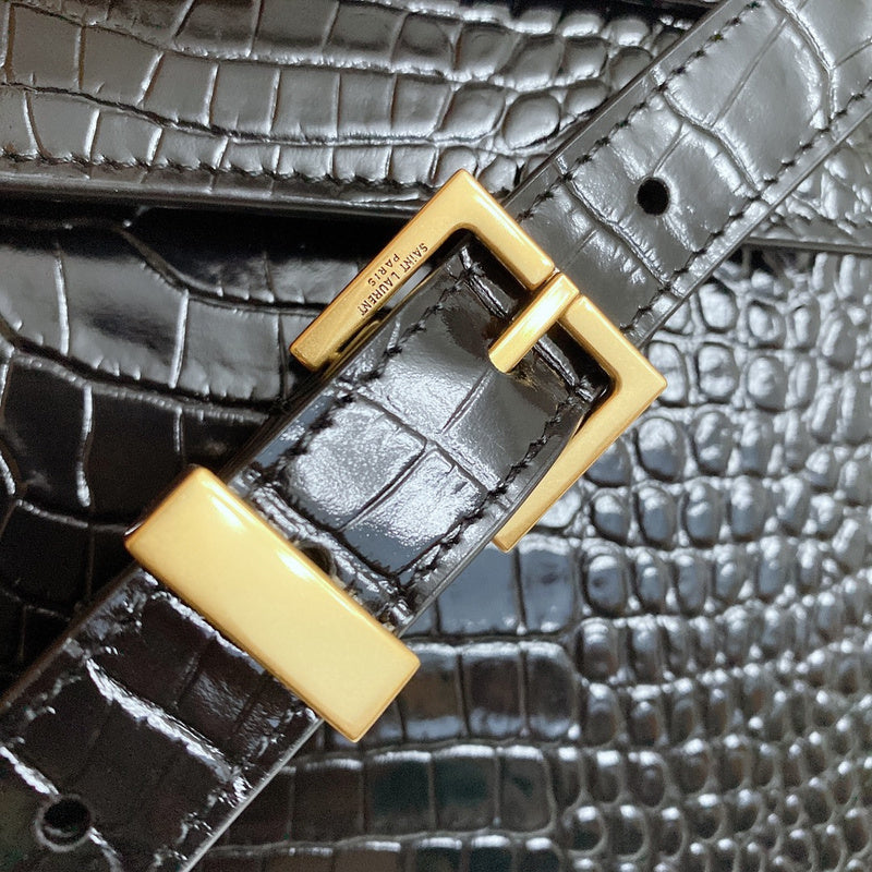 Amelia - YSL Bag - 3822