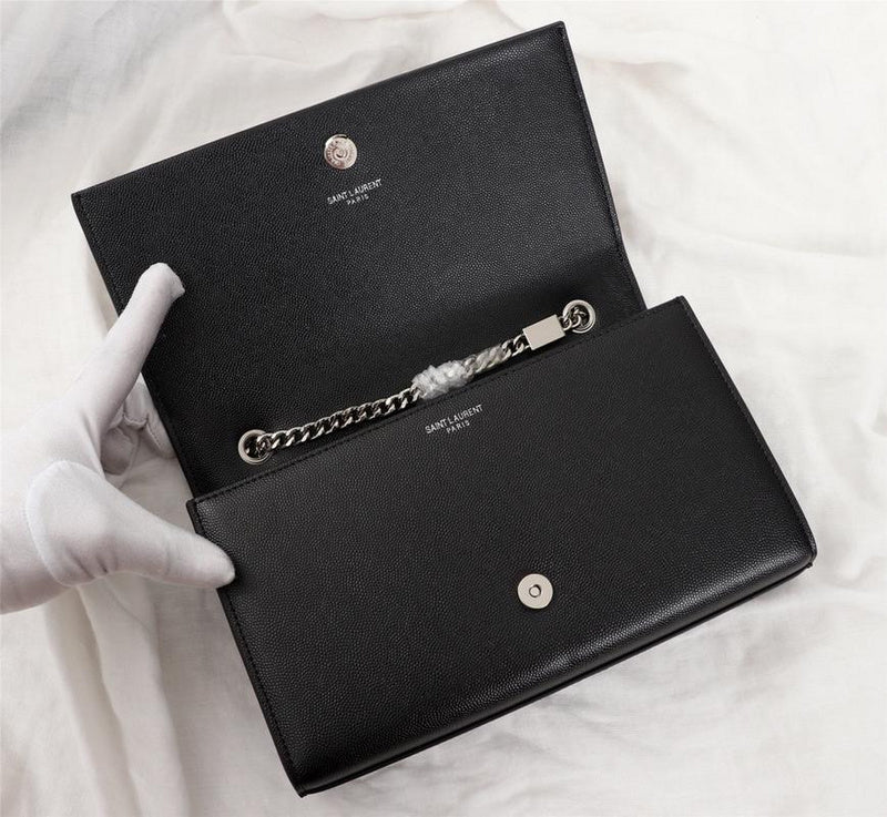 Amelia - YSL Bag - 2615