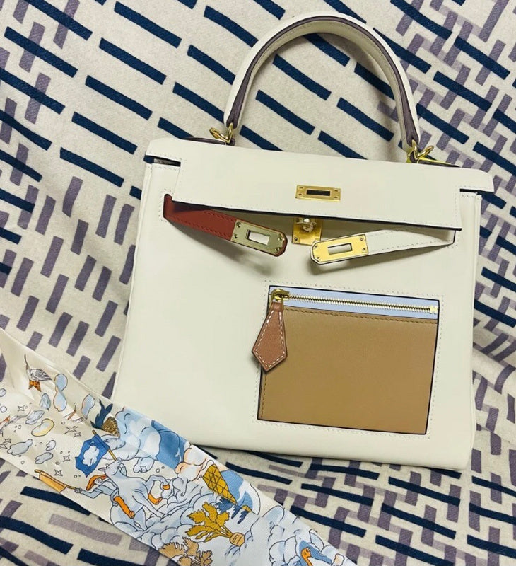 Amelia - HMS Bags - 1447
