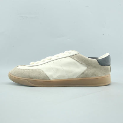 ZARA. .