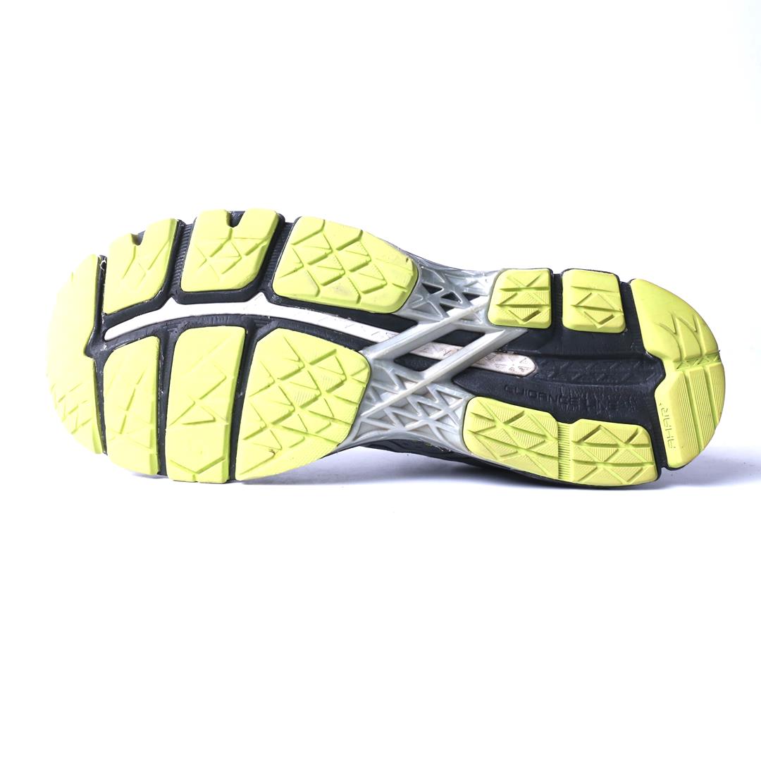 ASICS GEL-KAYANO 22