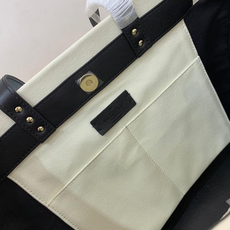 Amelia's Bag Gallery - VEL Bags - 1239