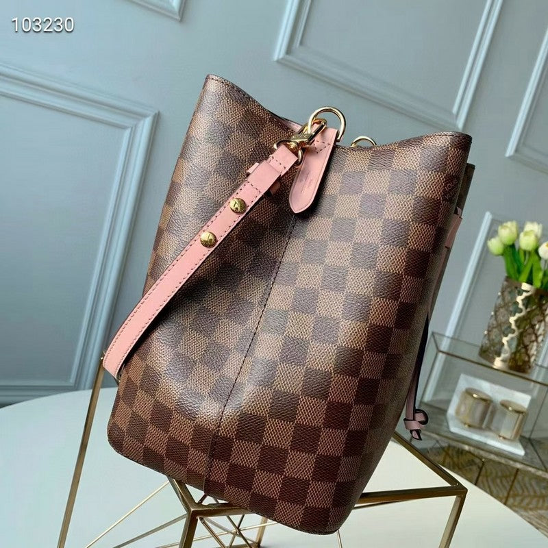 Fan Fashion Lu-Vi bags - 17225