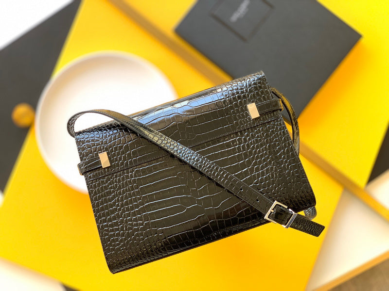 Amelia - YSL Bag - 3660