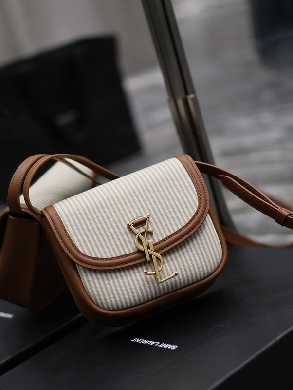 Amelia - YSL Bag - 1789