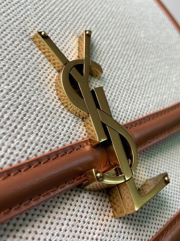 Amelia - YSL Bag - 3791