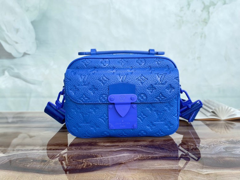 Fan Fashion Lu-Vi bags - 17438