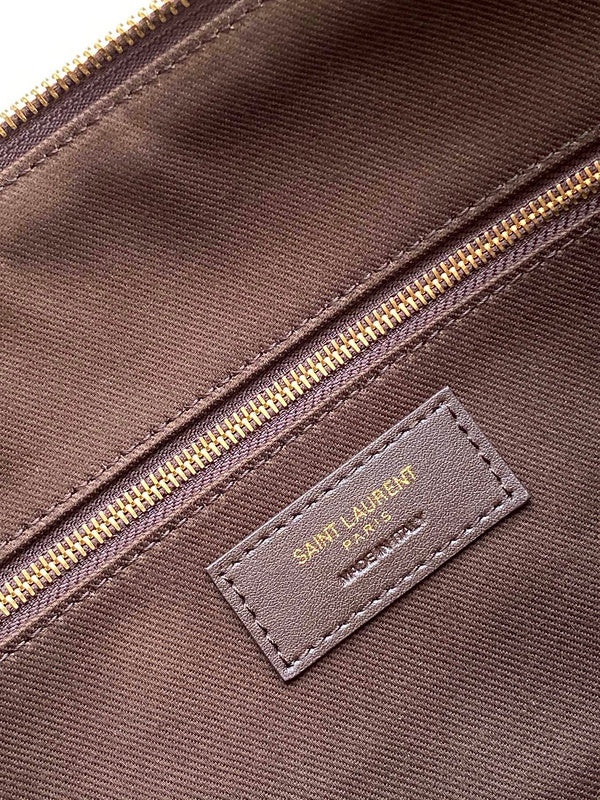 Amelia - YSL Bag - 4154
