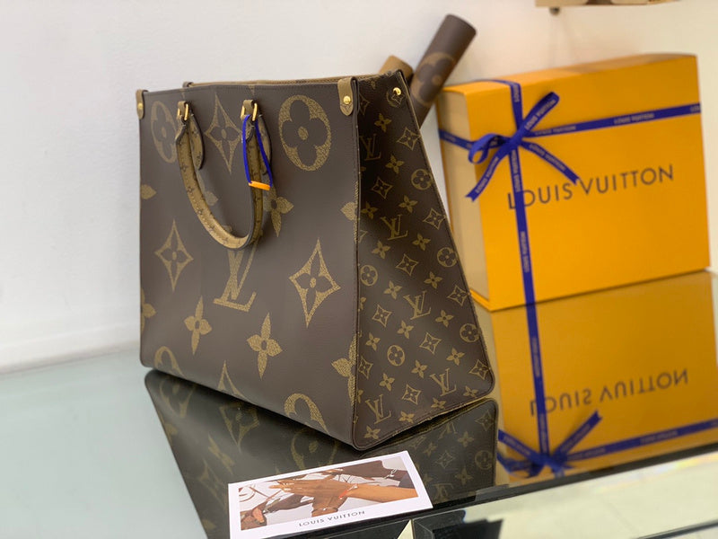 Fan Fashion Lu-Vi bags - 17710