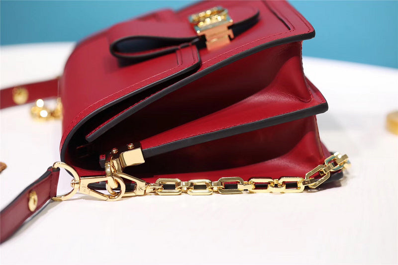 Fan Fashion Lu-Vi bags - 8128