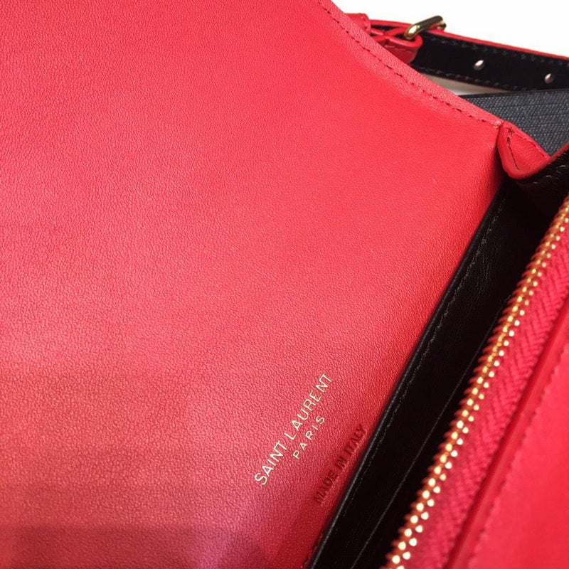 Amelia - YSL Bag - 2942