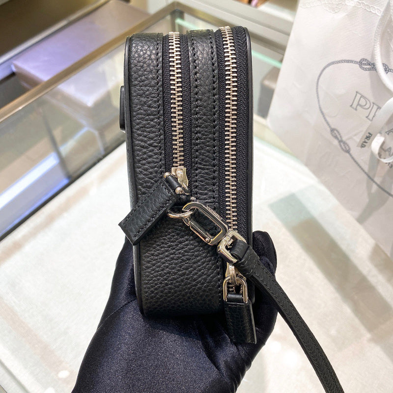 Amelia - PD Wallets - 035