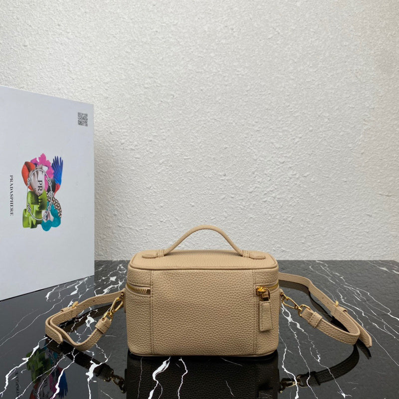 Amelia- PRDA  LUXURY BAGS - 815
