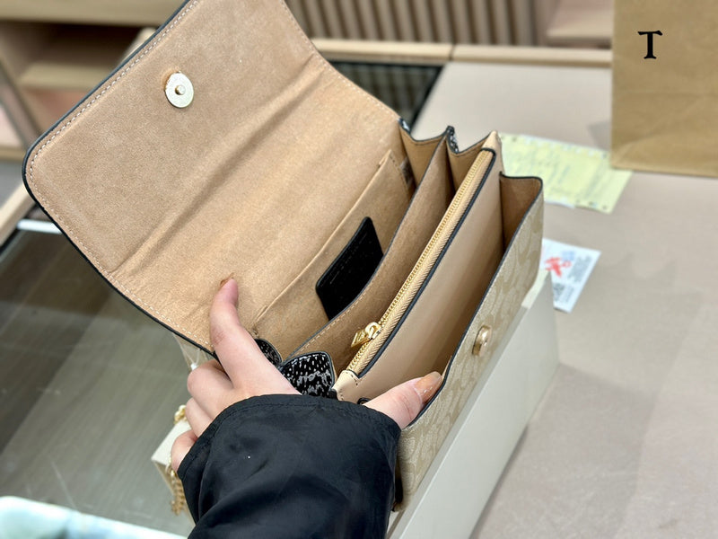 Amelia - CCH Bags - 032