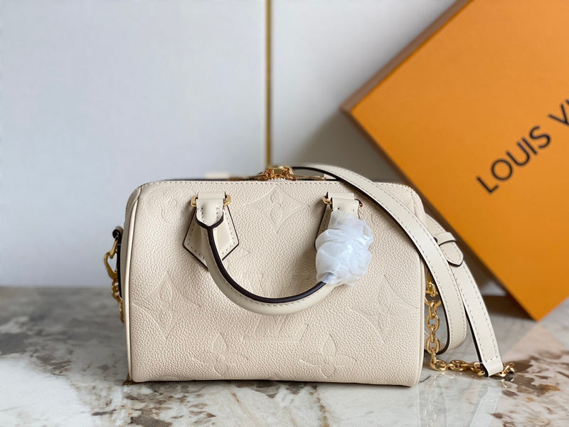 Amelia's Bag Gallery - LOV Bags - 968
