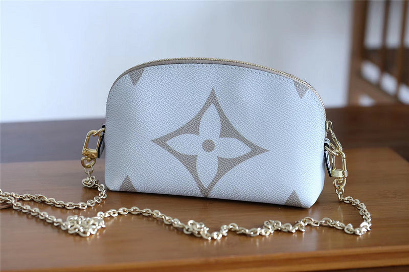Fan Fashion Lu-Vi bags - 9061