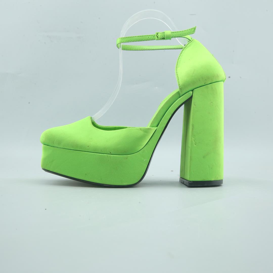 ZARA. .