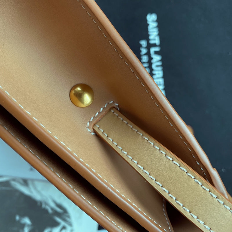 Amelia - YSL Bag - 2432