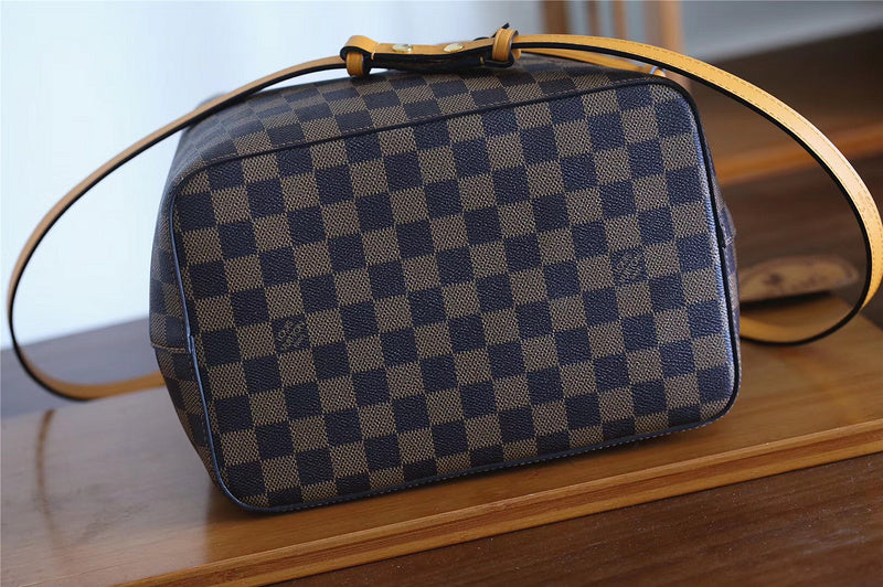 Fan Fashion Lu-Vi bags - 8577