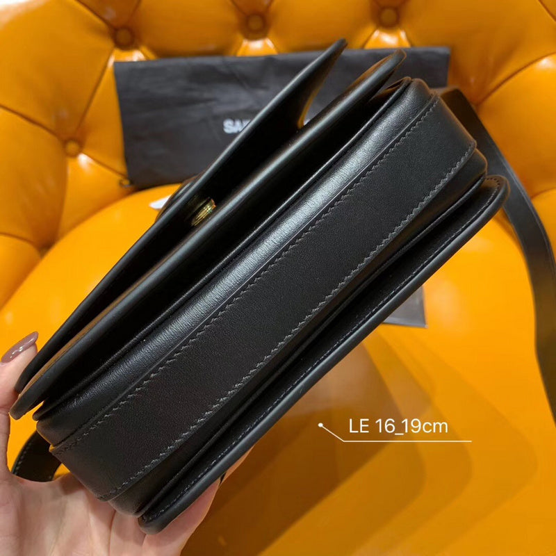 Amelia - YSL Bag - 3861