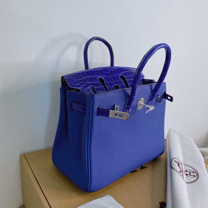 Amelia - HMS Bags - 1809