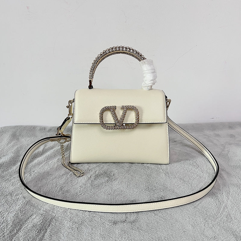VAL LUXURY BAGS - FOR FASHION LOVERS  AFFORDABLE LUXURY BAGS- 682