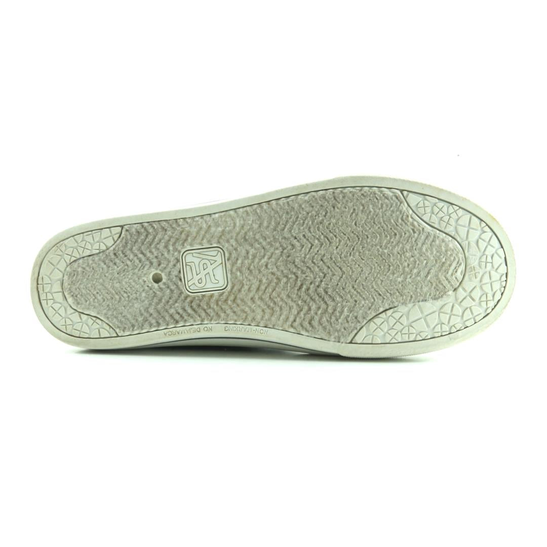 AIRSPEED FOOTWEAR .