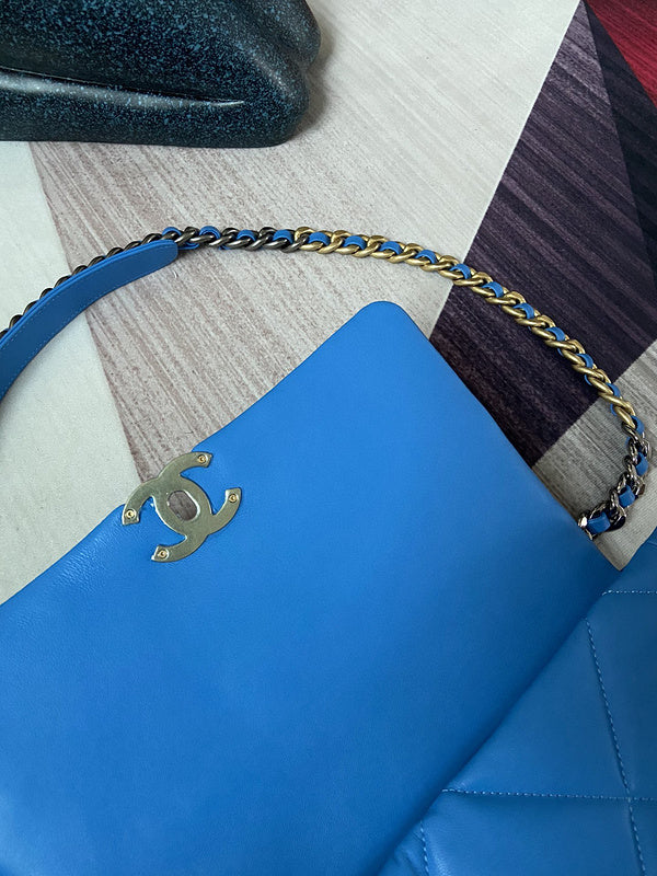 Wellow Bags - Chanel - Bags  - 564