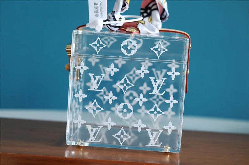 Fan Fashion Lu-Vi bags - 9399