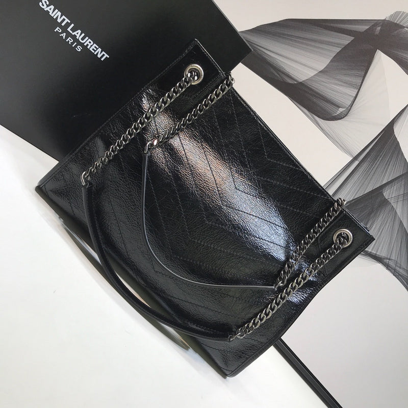 Amelia - YSL Bag - 2341