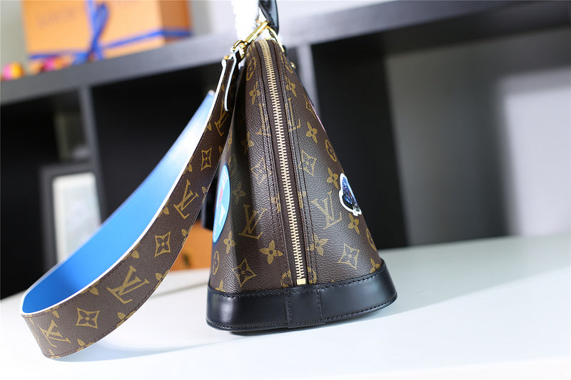 Fan Fashion Lu-Vi bags - 8261