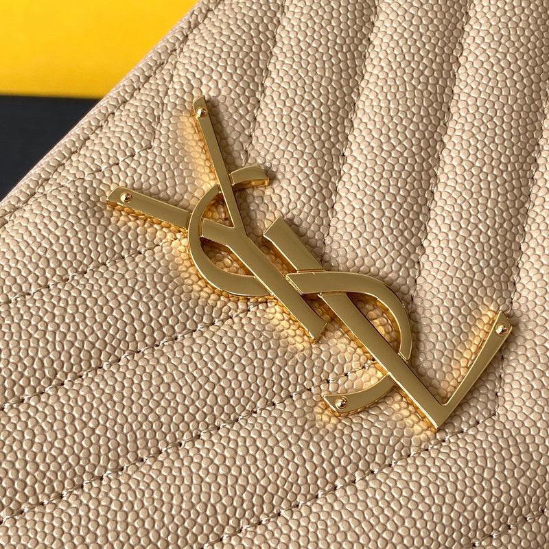 Amelia - YSL Bag - 3721
