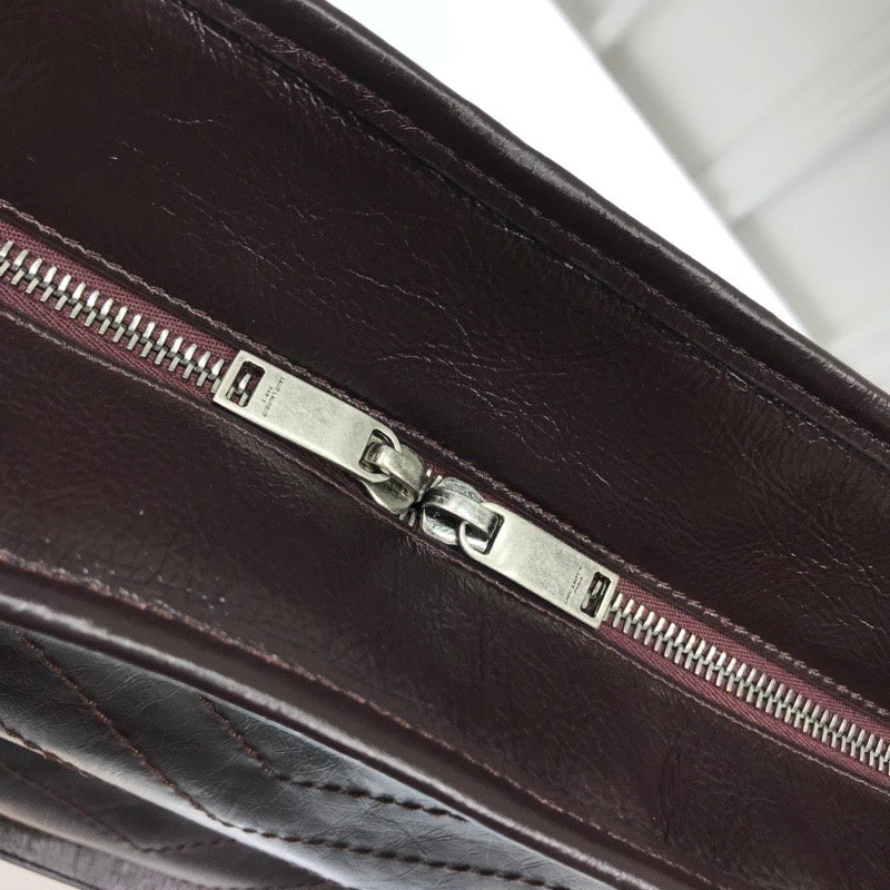 Amelia - YSL Bag - 2217
