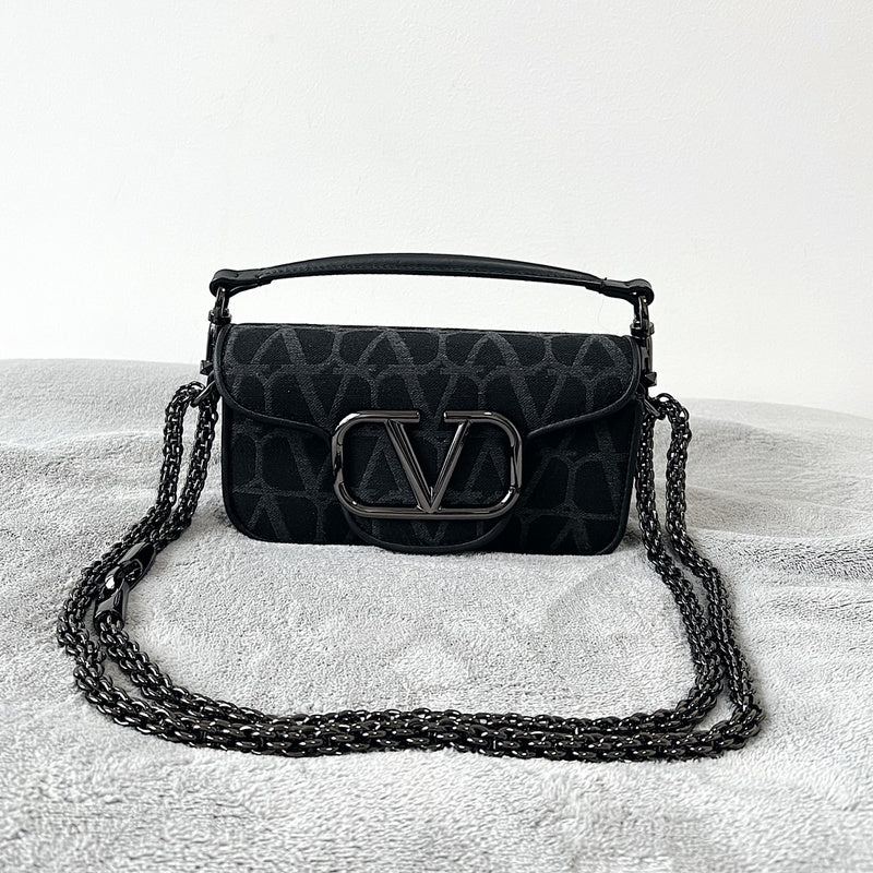 Amelia's Bag Gallery - VEL Bags - 617
