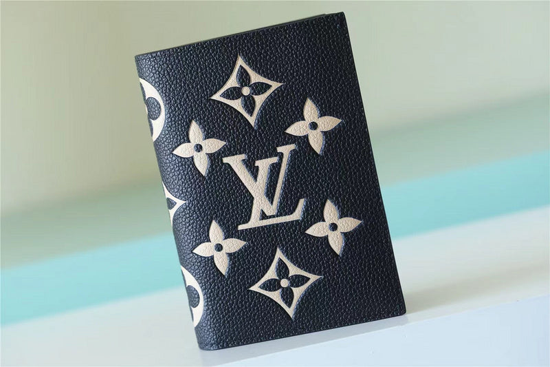 Fan Fashion Lu-Vi bags - 10611