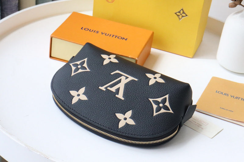 Fan Fashion Lu-Vi bags - 17375