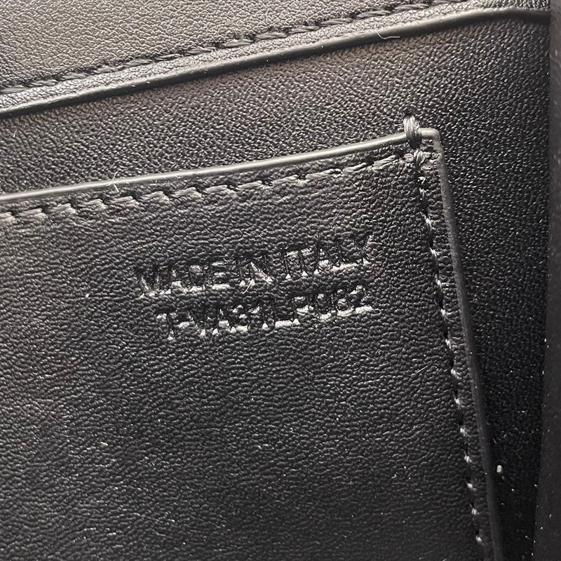 VAL LUXURY BAGS - FOR FASHION LOVERS  AFFORDABLE LUXURY BAGS- 184
